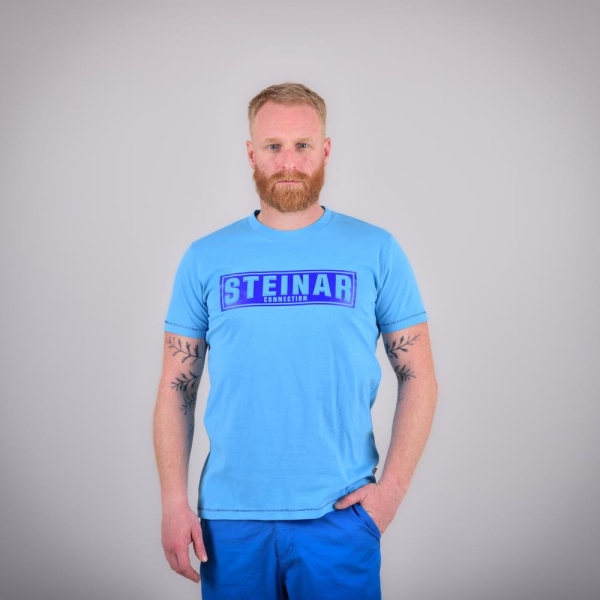 TS-S23-10331_Connection_Studio_nah_front_hellblau_19366