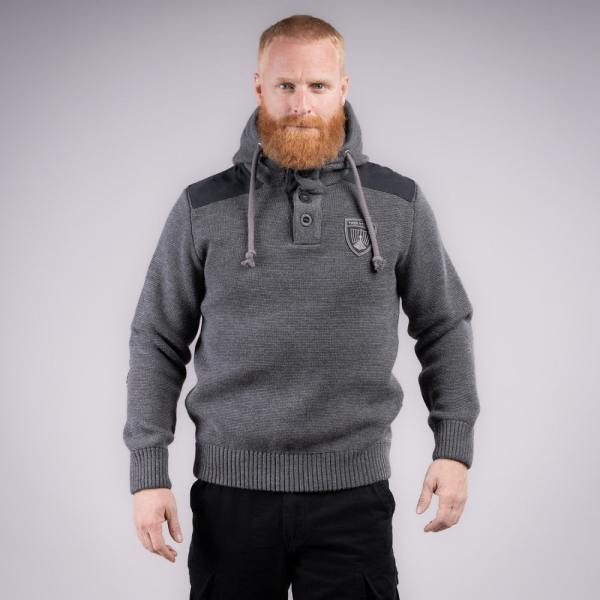 SP-W22-50573_Oswin_Studio_nah_front_18112